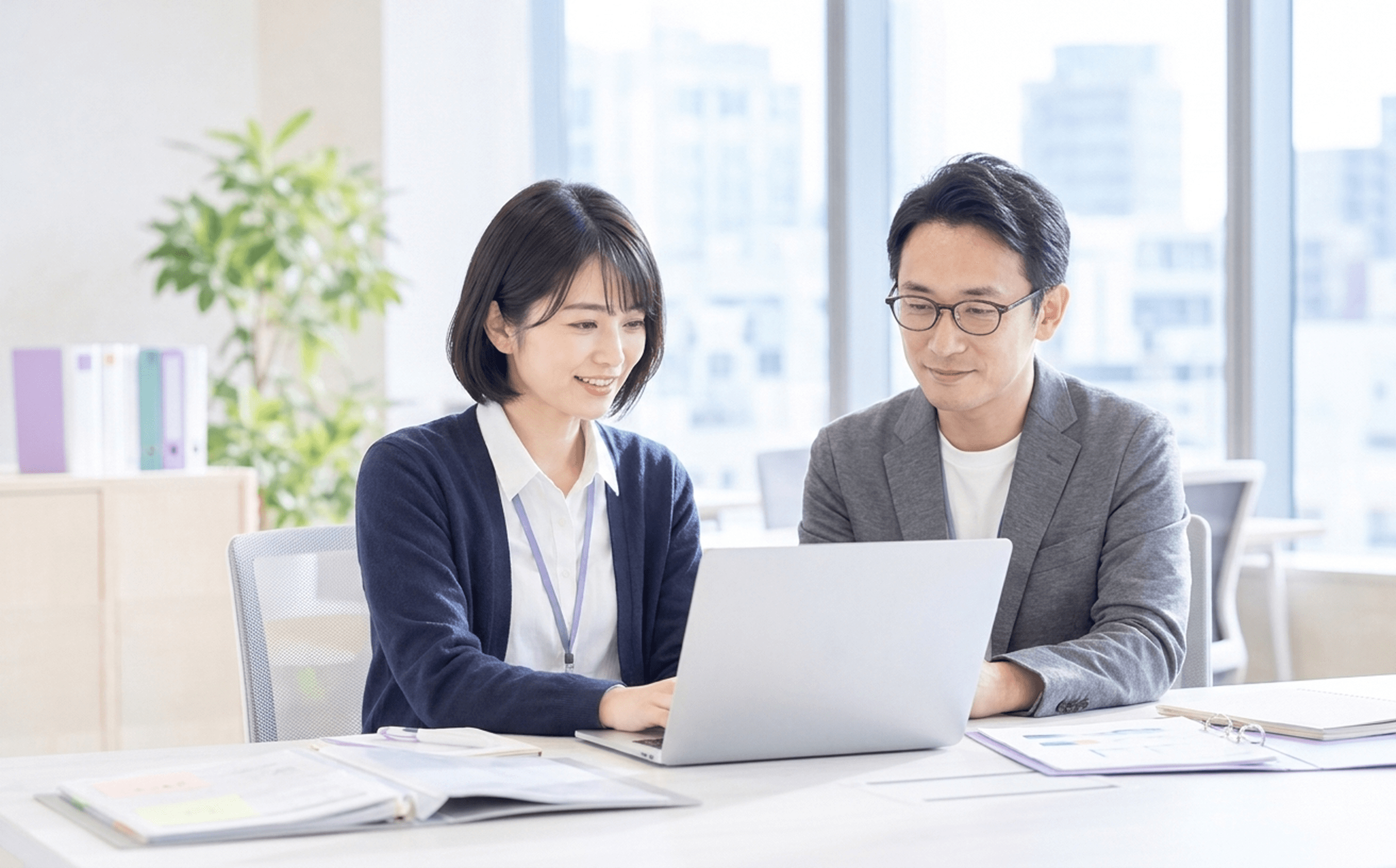 導入の打ち合わせをする担当者